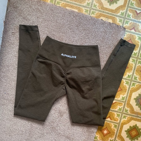 Alphalete ‘Amplify’ Seamless Legging (S) - canteen - Picture 2 of 6